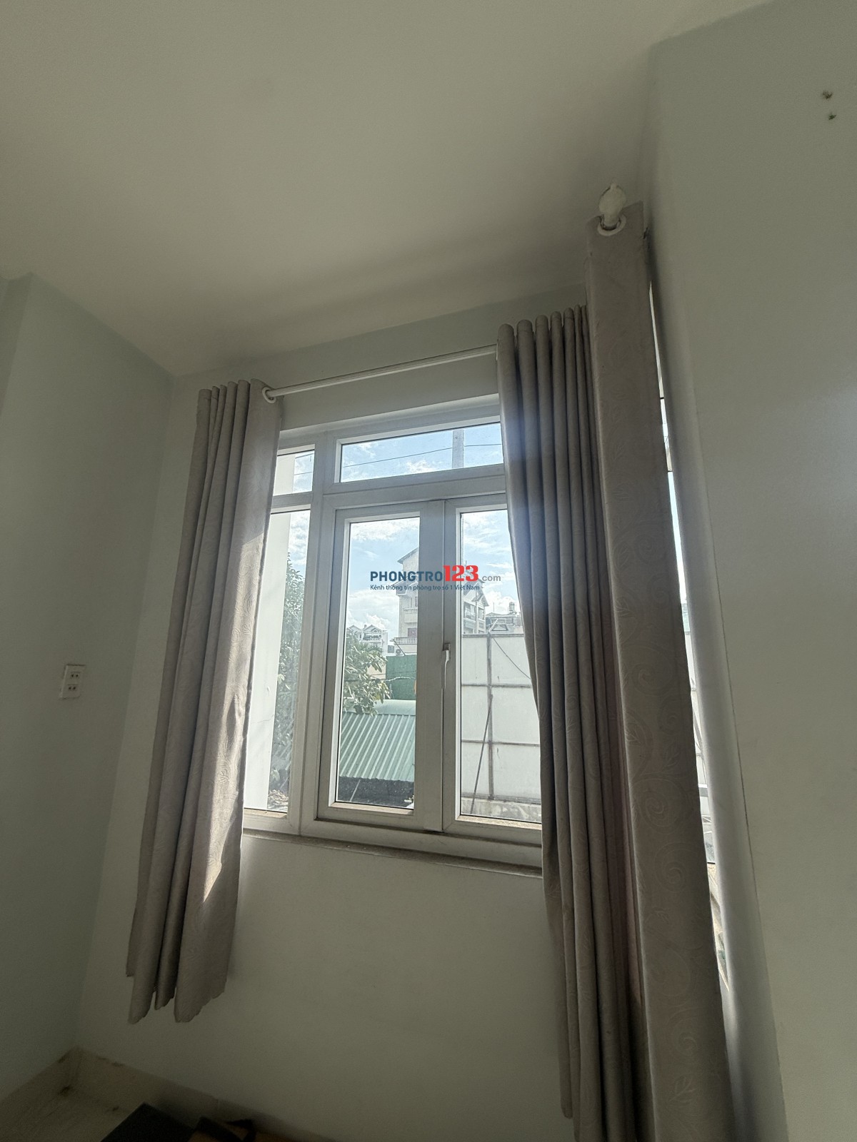 Phòng trọ full nội thất giá 4triệu free dịch vụ free xe