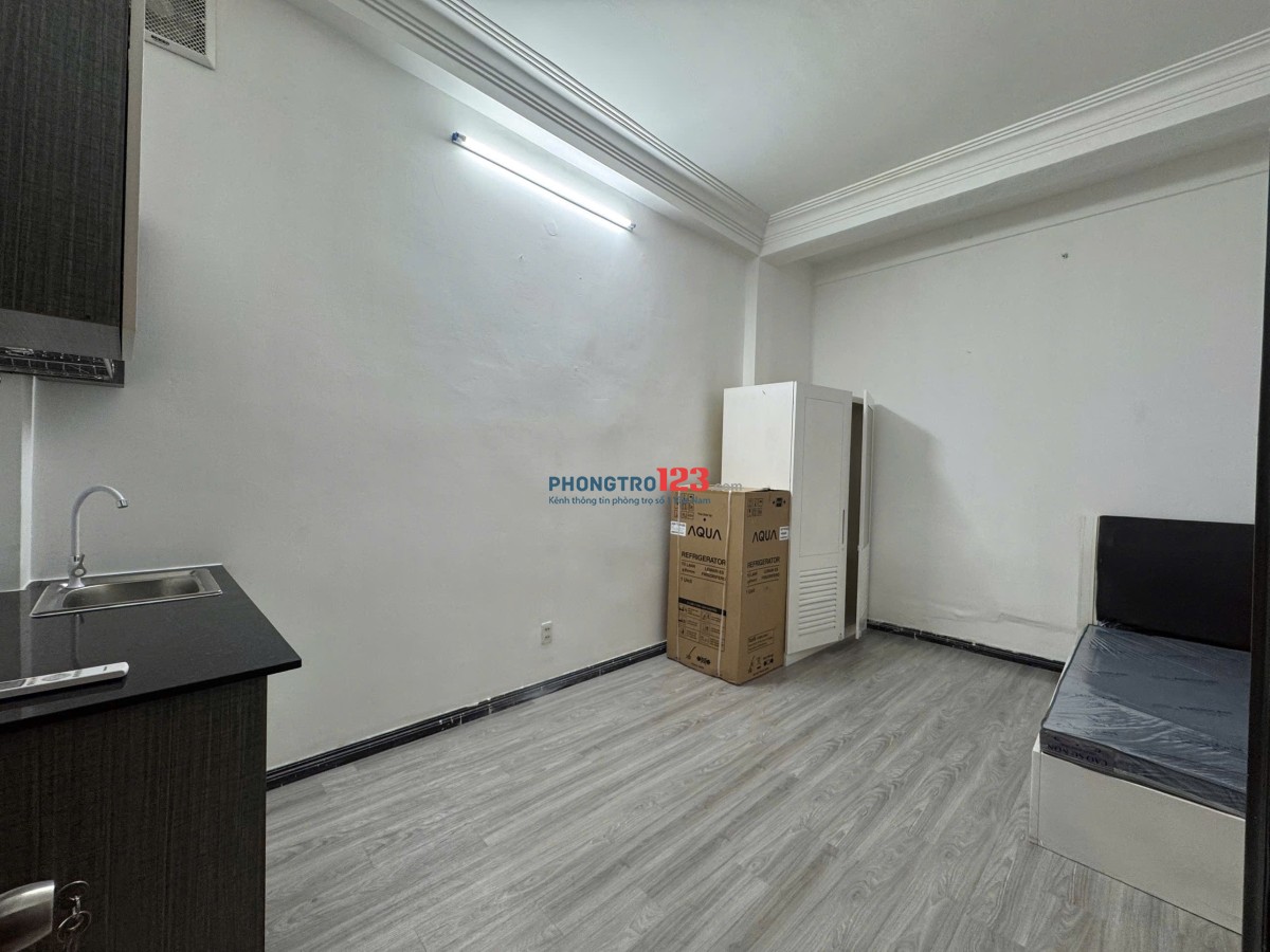 Cho thuê Căn hộ riêng tiện nghi full nội thất 1pn 1nvs có thể dọn vào ở ngay Bình Thạnh