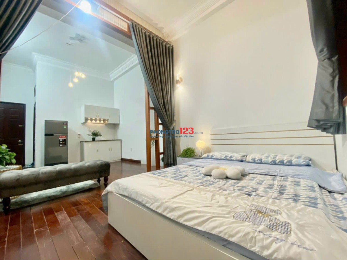 FULL NỘI THẤT TÁCH BẾP CHU VĂN AN SIÊU RỘNG GẦN CÁC TRƯỜNG ĐẠI HỌC DI CHUYỂN QUA TRUNG TÂM THUẬN LỢI