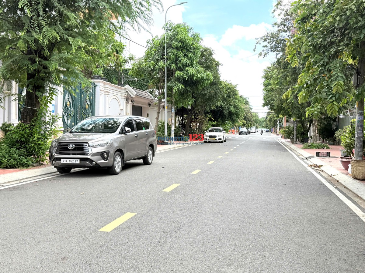 Chỉ 6tr, phòng (TRỆT) mới sơn đẹp Trần Thị Ngôi Quận 8. (28m2), WC, full nội thất, giờ giấc tự do