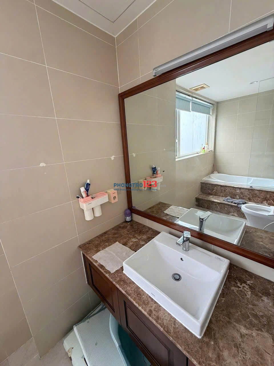 Chung cư Nguyễn Kim, Quận 10 có 3PN Full Nội Thất giá 14,5 tr/th 84m2