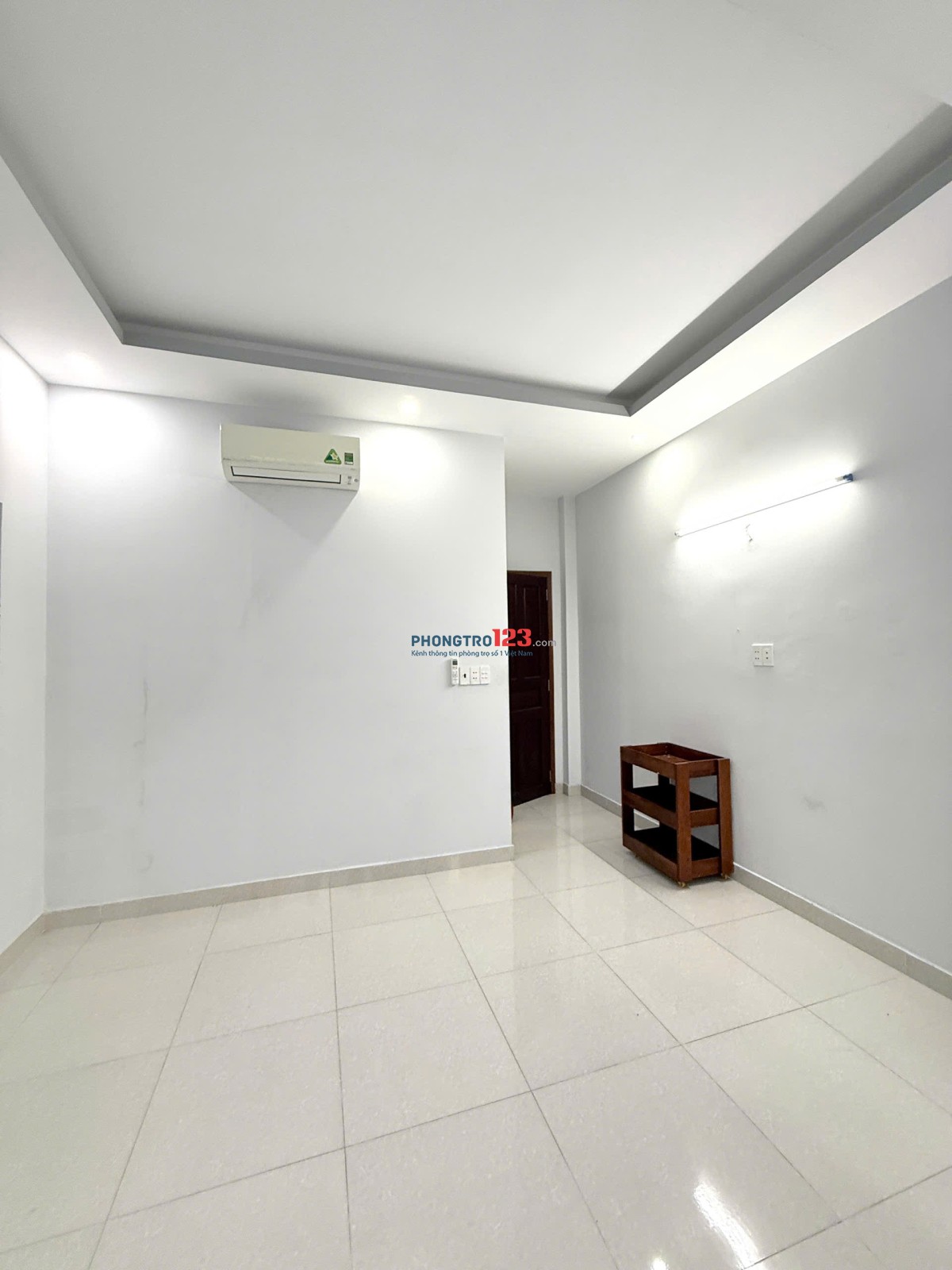 Chỉ 6tr, phòng (TRỆT) mới sơn đẹp Trần Thị Ngôi Quận 8. (28m2), WC, full nội thất, giờ giấc tự do