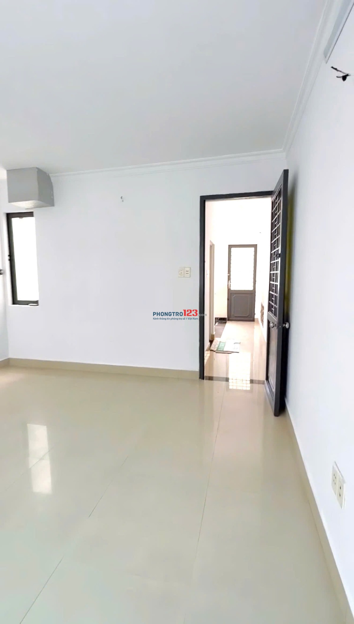 Chỉ 6tr, phòng (TRỆT) mới sơn đẹp Trần Thị Ngôi Quận 8. (28m2), WC, full nội thất, giờ giấc tự do