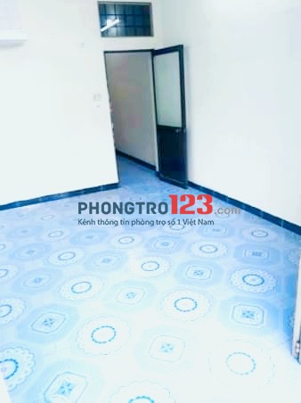 Cho Thuê Phòng Q3, rộng rãi thoải mái, cửa sổ ban công nội thất.2tr7 3tr3