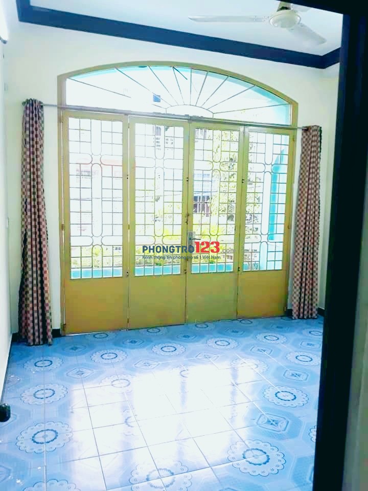 Cho Thuê Phòng Q3, rộng rãi thoải mái, cửa sổ ban công nội thất.2tr7 3tr3
