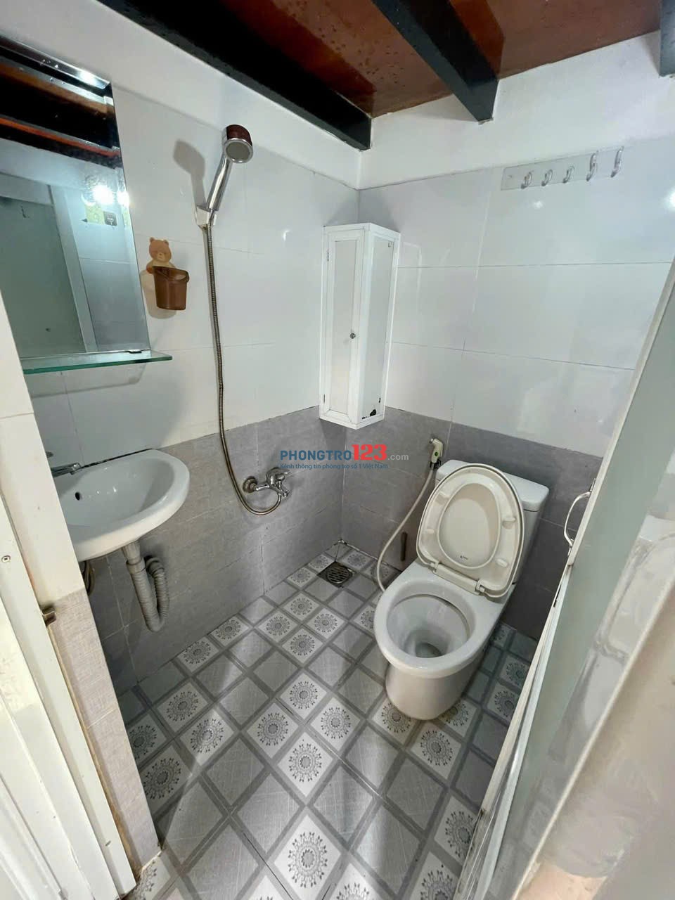 CHO THUÊ CĂN HỘ DUPLEX 71 CHU VĂN AN – THANG MÁY – CÁCH ĐH NGOẠI THƯƠNG CHỈ 500M