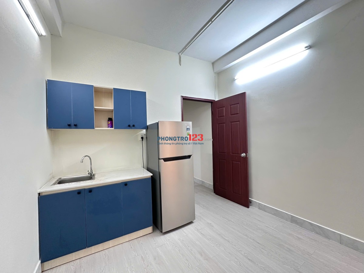 FULL NỘI THẤT TÁCH BẾP GẦN ĐẠI HỌC MỞ, MỸ THUẬT, KINH TẾ... SÁT QUẬN 1, QUẬN 3 TRUNG TÂM PHÚ NHUẬN