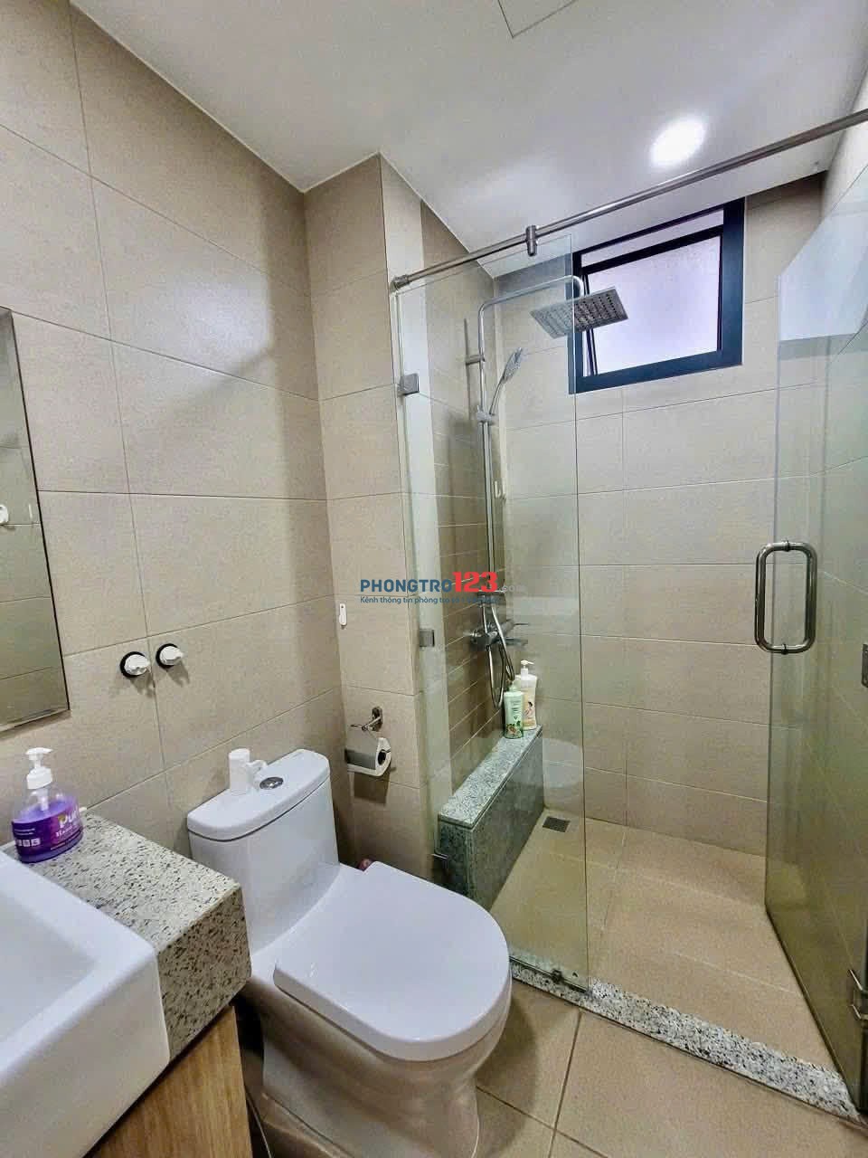 Chung Cư Res 11-Lạc Long Quân 3 PN, Giá thuê 15,5 tr/th 89m2 full NT