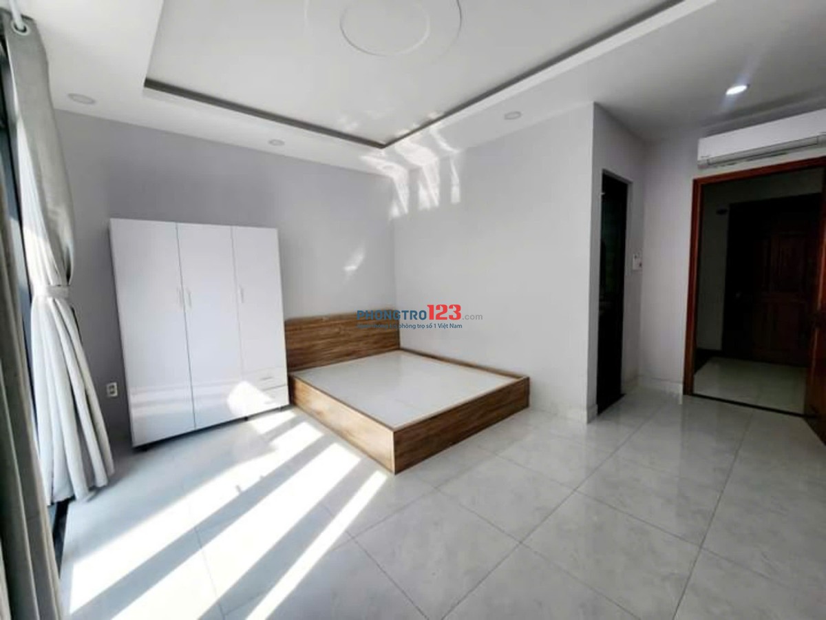 PHÒNG BAN CÔNG SIÊU THOÁNG NẮNG TẠI BÌNH THẠNH - GIÁ CỰC TỐT!