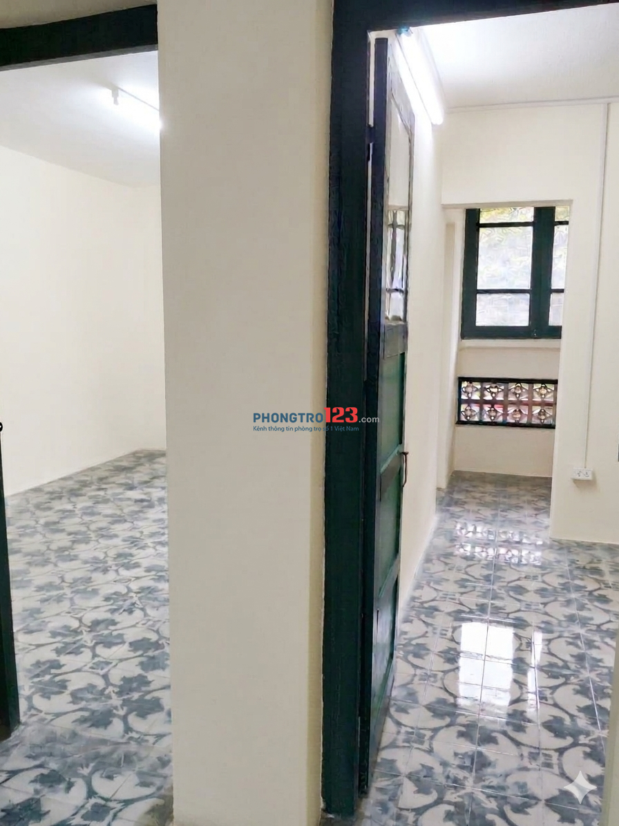 CHO THUÊ CĂN HỘ TẬP THỂ TẦNG 3 MẶT ĐƯỜNG 189 MINH KHAI - 2 NGỦ MỚI - KHU NHÀ ỐP LÁT SẠCH ĐẸP