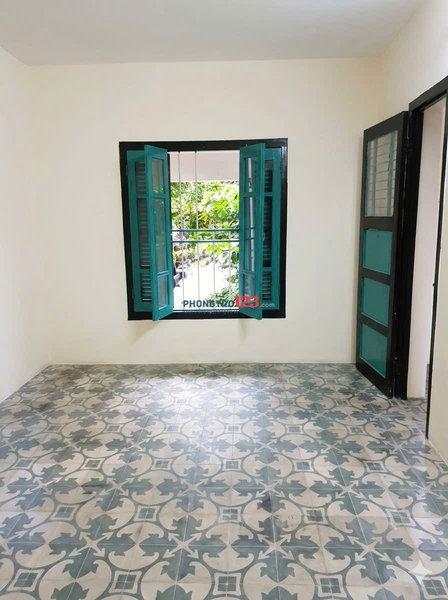 CHO THUÊ CĂN HỘ TẬP THỂ TẦNG 3 MẶT ĐƯỜNG 189 MINH KHAI - 2 NGỦ MỚI - KHU NHÀ ỐP LÁT SẠCH ĐẸP