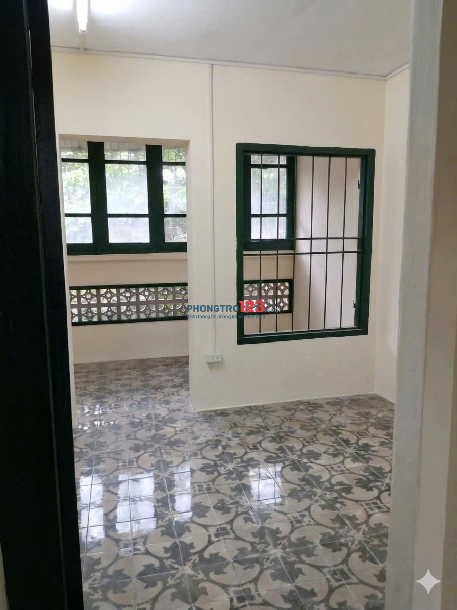 CHO THUÊ CĂN HỘ TẬP THỂ TẦNG 3 MẶT ĐƯỜNG 189 MINH KHAI - 2 NGỦ MỚI - KHU NHÀ ỐP LÁT SẠCH ĐẸP