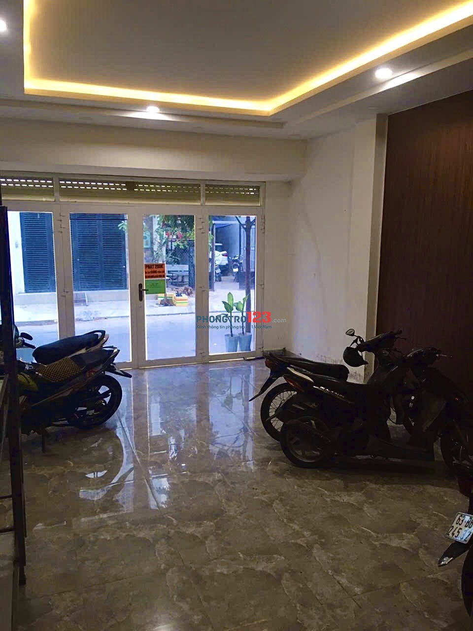 Ký túc xá Q7 gần ĐH Nguyễn Tất Thành, Tôn Đức Thắng 800m chỉ 1tr1