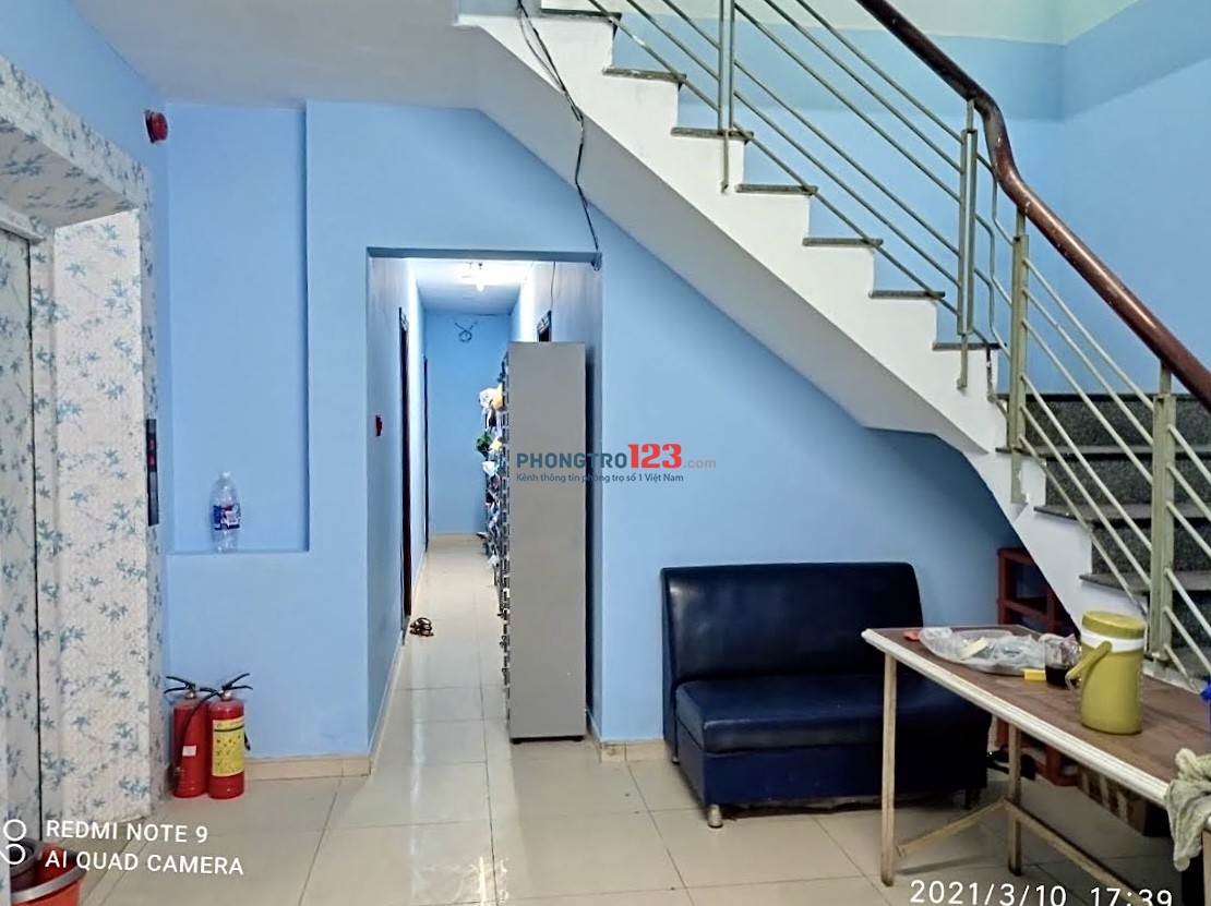 Ký túc xá Q7 gần ĐH Nguyễn Tất Thành, Tôn Đức Thắng 800m chỉ 1tr1