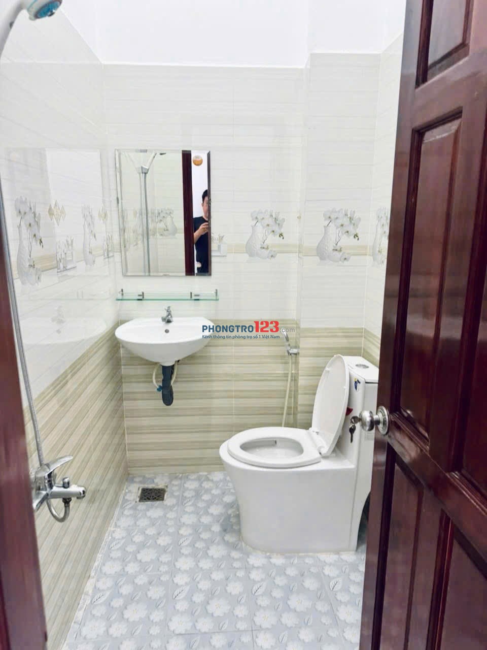 Ký túc xá Q7 gần ĐH Nguyễn Tất Thành, Tôn Đức Thắng 800m chỉ 1tr1