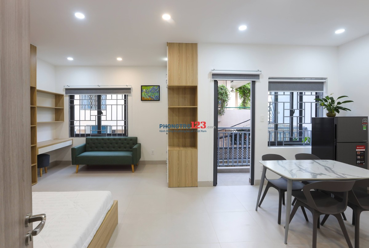 FULL NỘI THẤT HOÀNG DIỆU PHÚ NHUẬN RỘNG 40M2 SIÊU THOÁNG DI CHUYỂN THUẬN TIỆN QUA CÁC QUẬN