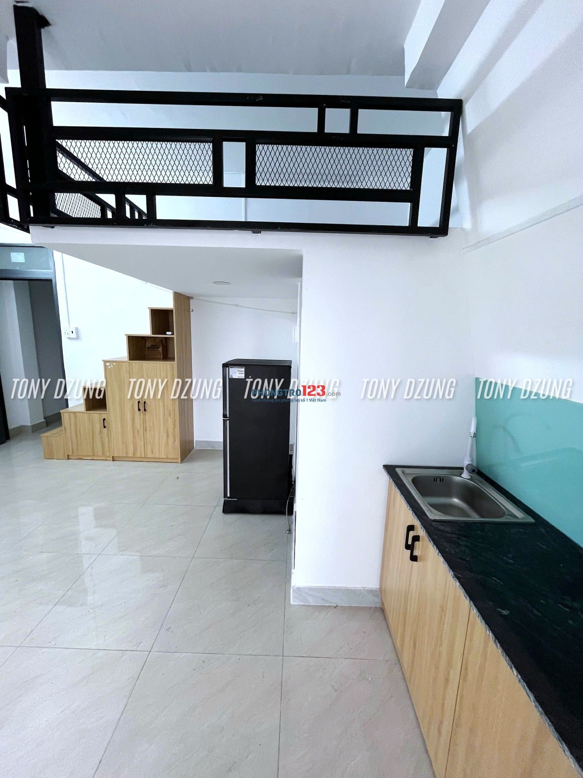 PHÒNG GÁC CÓ BAN CÔNG CỰC CHILL - NGAY KHU CITYLAND CENTER HILLS - GẦN ĐH CÔNG NGHIỆP