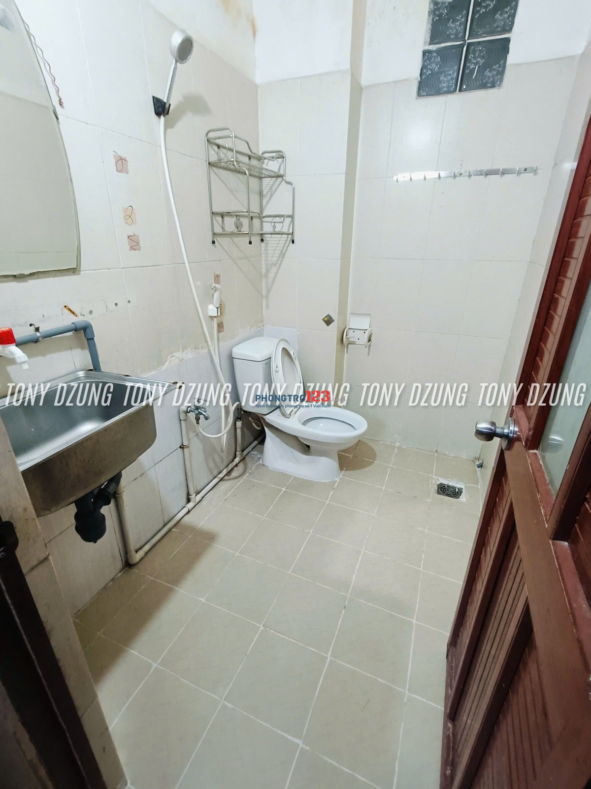 PHÒNG GÁC CÓ CỬA SỔ - TÁCH BẾP - NGAY ĐƯỜNG DƯƠNG QUẢNG HÀM - GẦN ĐH VĂN LANG