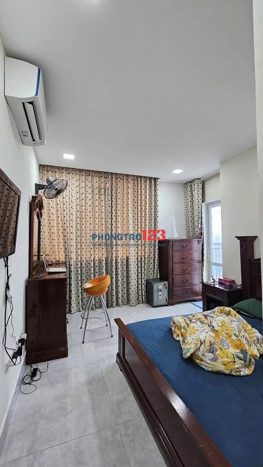 Cho thuê chung cư Phú Thọ - Thuận Việt, 319 Lý Thường Kiệt - Căn góc 3PN giá 14tr5/tháng