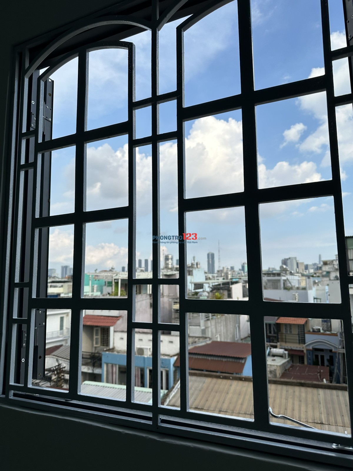 Phòng trọ giá rẻ khu VIP Phan Xích Long, Phú Nhuận