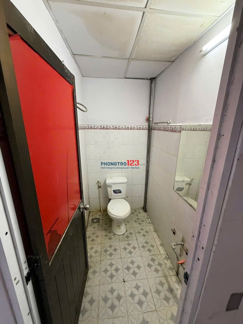 Nhà cho thuê nguyên căn có cửa hậu