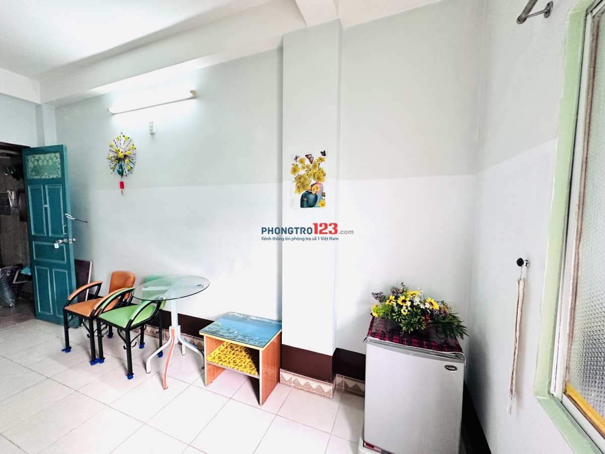 Phòng DORM rèm riêng, gần biển, gần chợ Xóm Mới