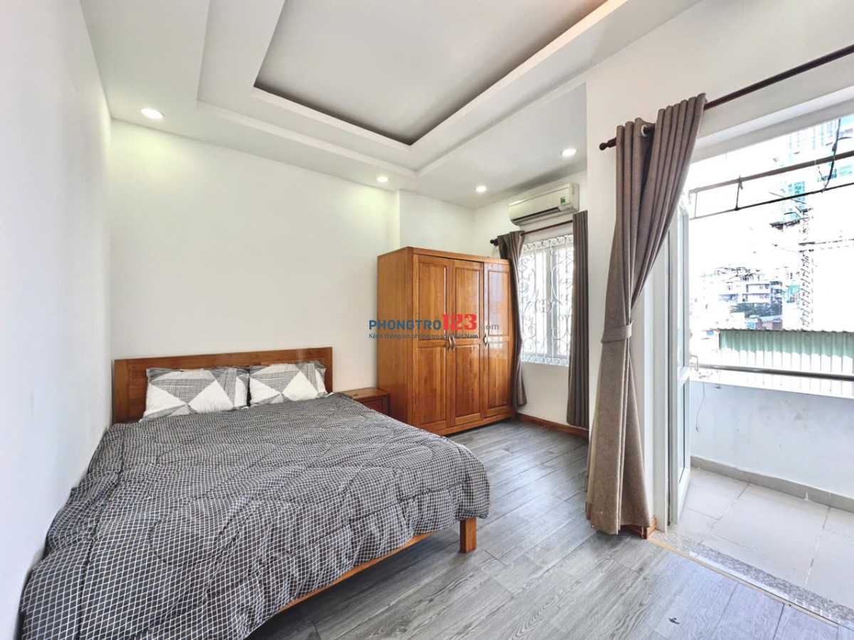 CĂN HỘ BAN CÔNG 1PN FULL NỘI THẤT, GIÁ HẤP DẪN NGAY CỐNG QUỲNH QUẬN 1