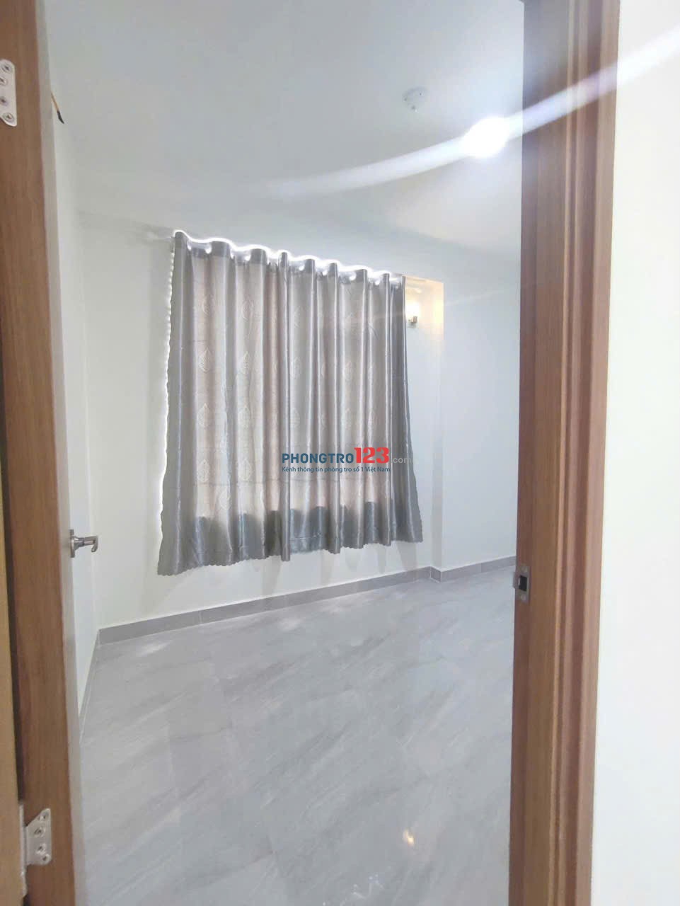 Âu cơ Tower- đường Âu cơ- tân Phú giá 10,5tr căn hộ 3p ngủ