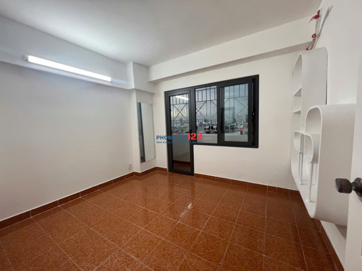 Căn hộ Miếu Nổi - Vũ Huy Tấn cho thuê căn 58m2 - 2p ngủ, NTCB giá 10tr/tháng