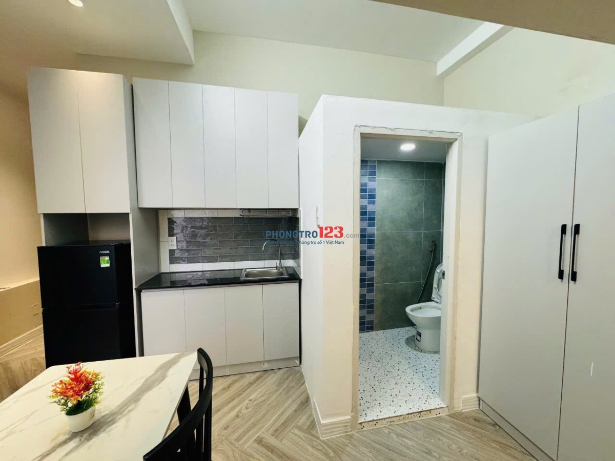 FULL NỘI THẤT CÓ GÁC SINH VIÊN NGUYỄN CỬU VÂN SIÊU RỘNG CÓ BAN CÔNG SIÊU THOÁNG