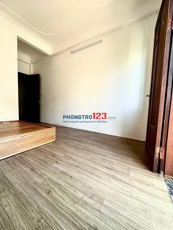 Cho thuê căn hộ 28m2 tân khai vĩnh hưng hoàng mai - 4 triệu/tháng