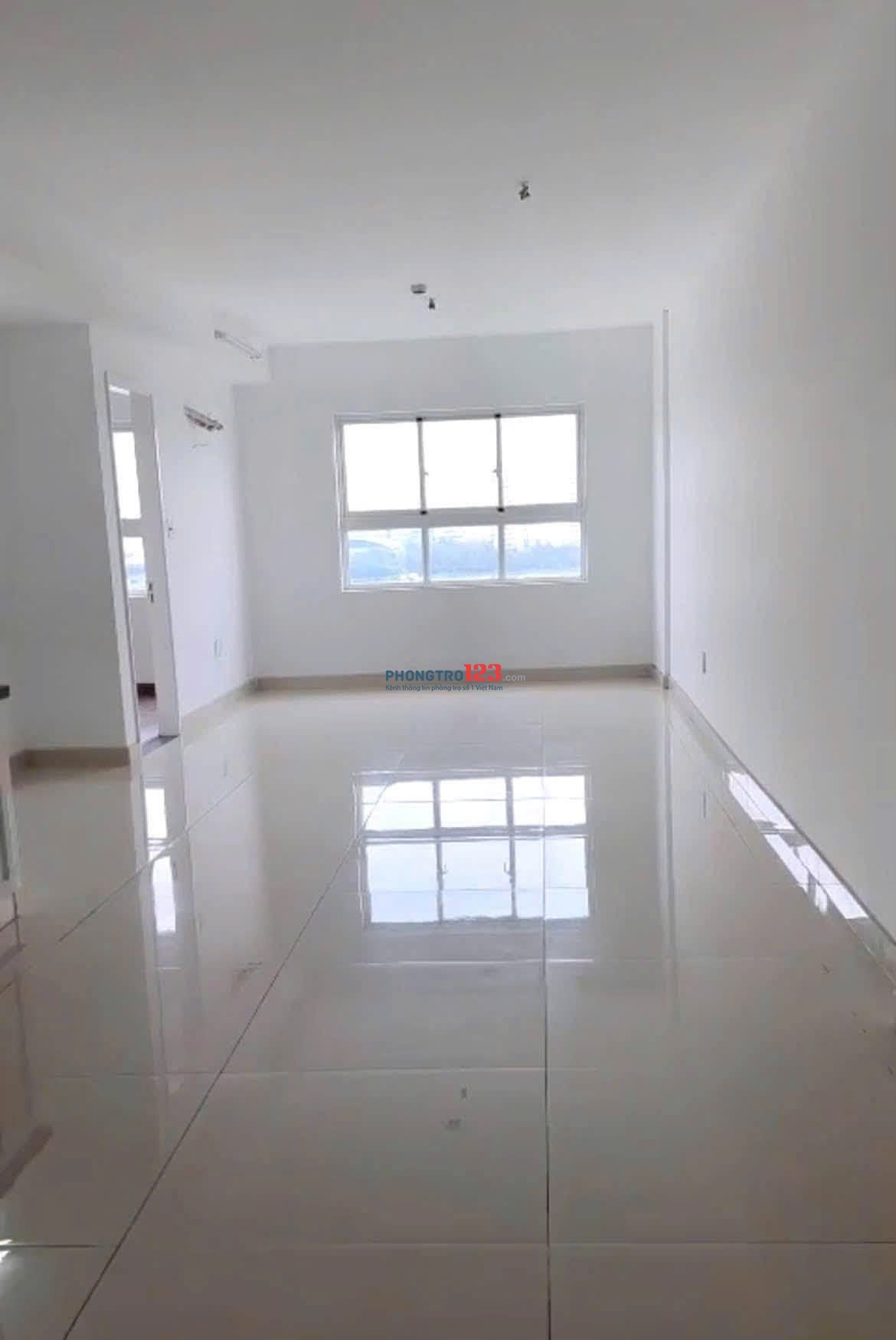 C/C Sacomreal 584- cạnh UBND Tân Phú 3PN ko NT 103M2 giá 11tr/th