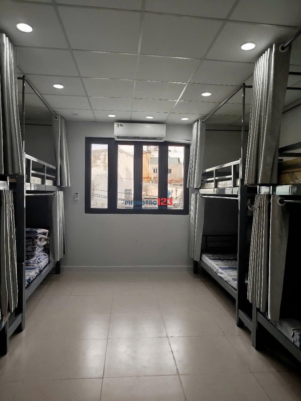 Ký Túc Xá gần Đại Học Công Thương (Lê Trọng Tấn). Đại học Văn Hiến (Âu Cơ).Hỗ trợ tối đa cho các bạ