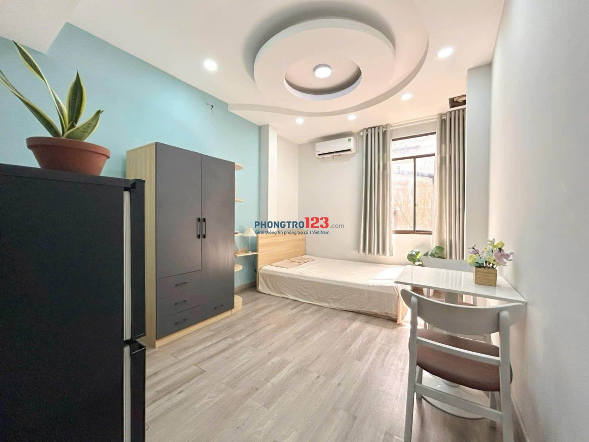 STUDIO MỚI XÂY CÓ THANG MÁY, FULL NT NGAY VHU, UEH, PARCMALL QUẬN 8