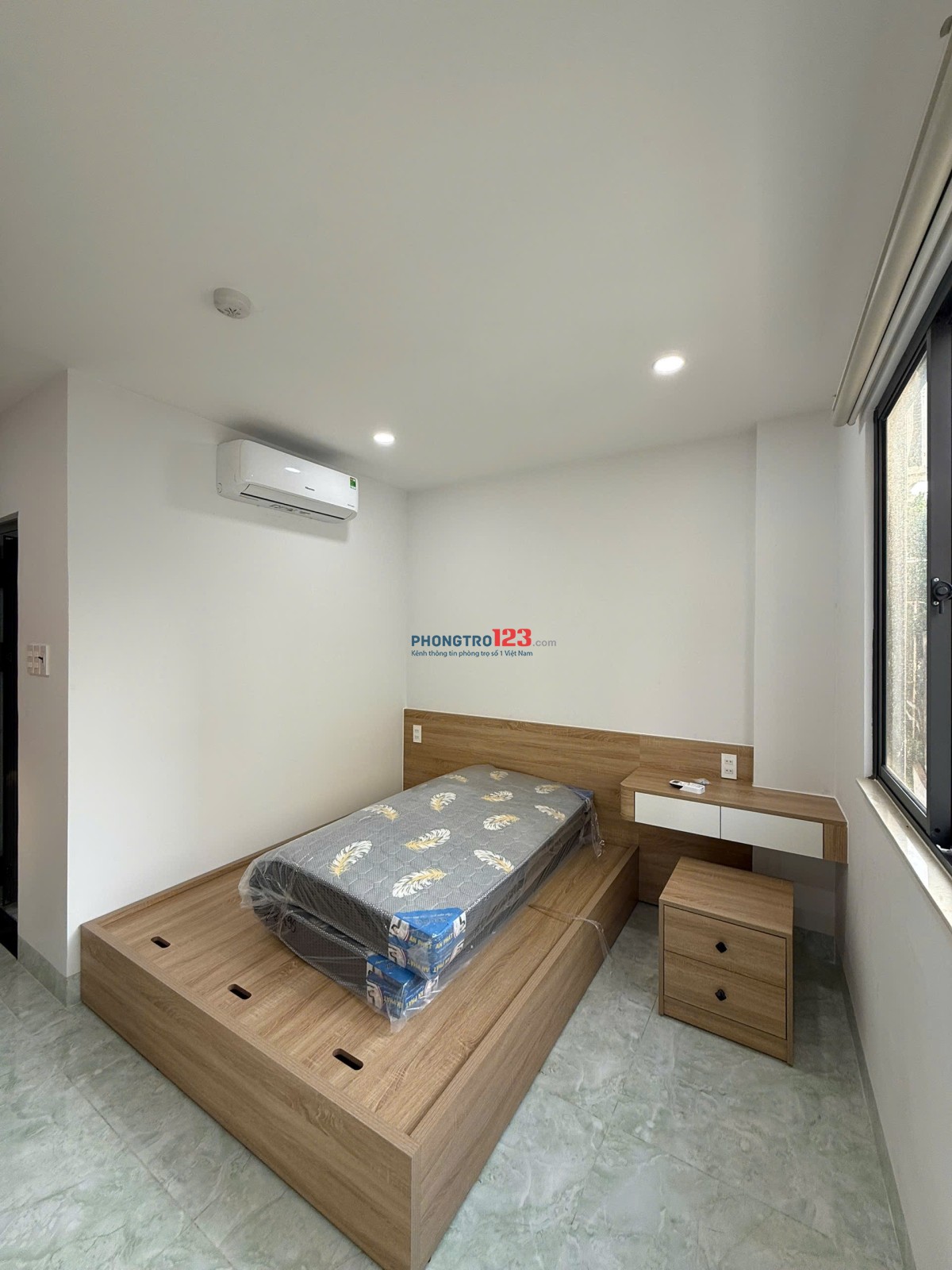 STUDIO BAN CÔNG – XÔ VIẾT NGHỆ TĨNH, BÌNH THẠNH