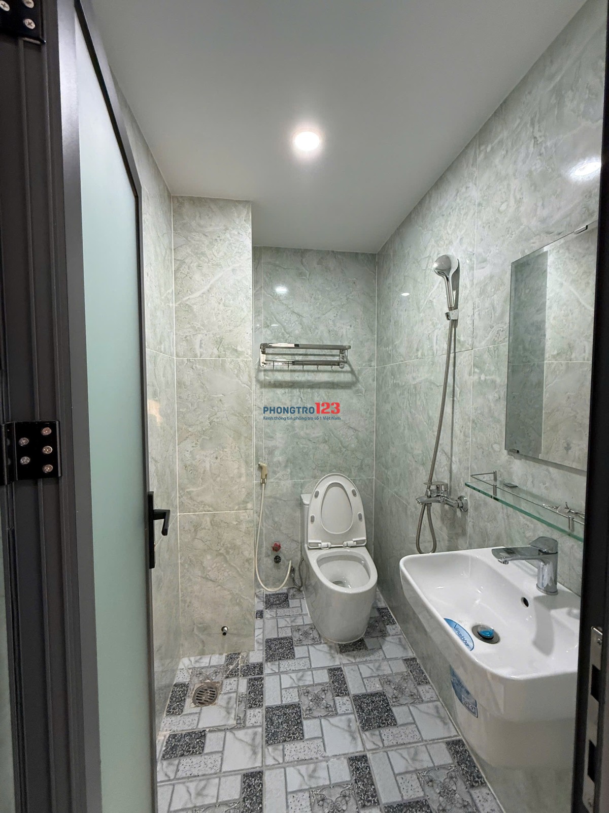  STUDIO BAN CÔNG – XÔ VIẾT NGHỆ TĨNH, BÌNH THẠNH