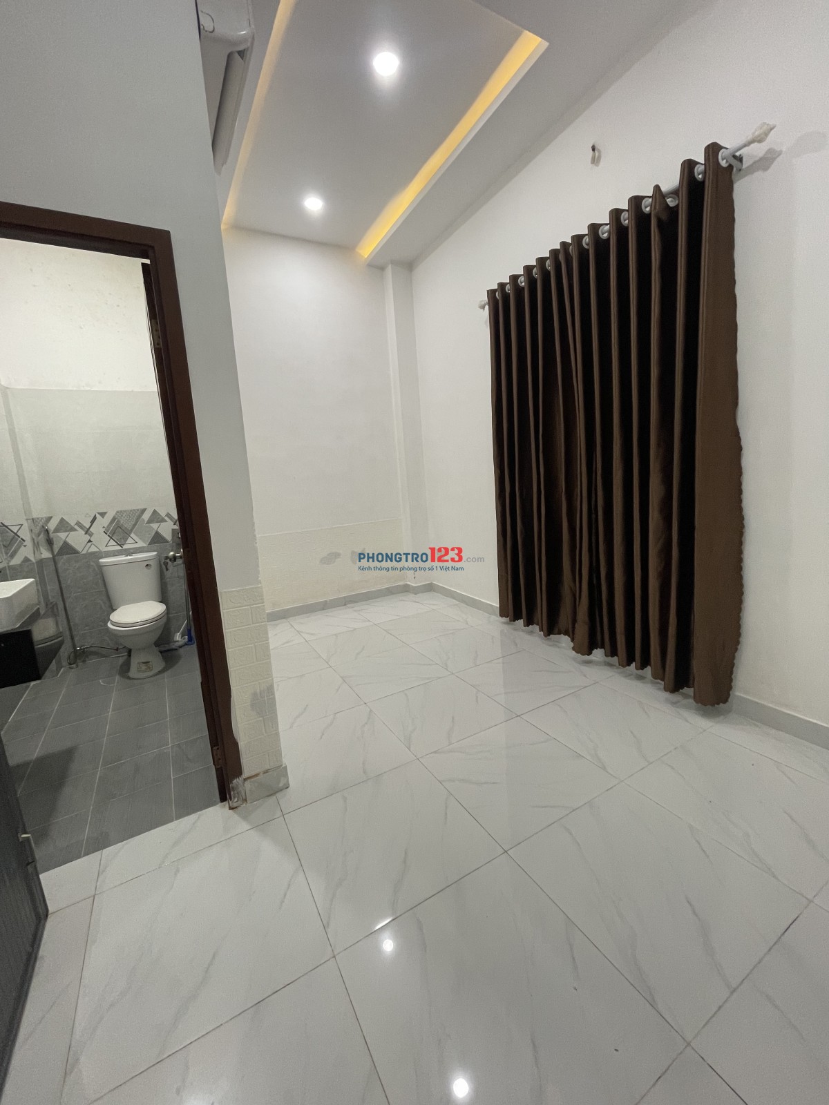 Cho Thuê Phòng Mới - 20m2 Máy Lạnh - Ngay BV Thủ Đức - Tô Ngọc Vân - Camera An Ninh
