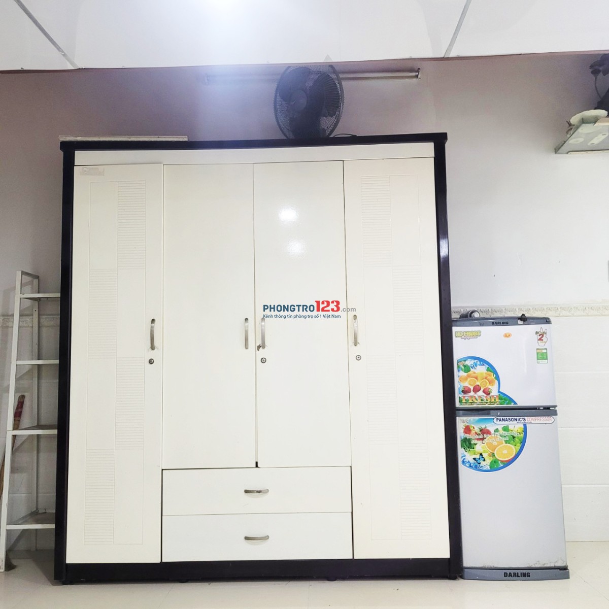 PHÒNG CÓ GÁC FULL NỘI THẤT – 88 LÊ LỢI, QUẬN 1 – SÁT CHỢ BẾN THÀNH – 4,5 TRIỆU/THÁNG