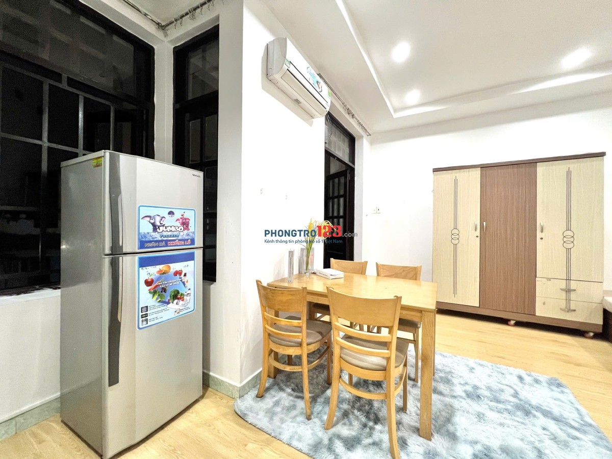 Phòng Studio, ban công lớn, thoáng, full nội thất