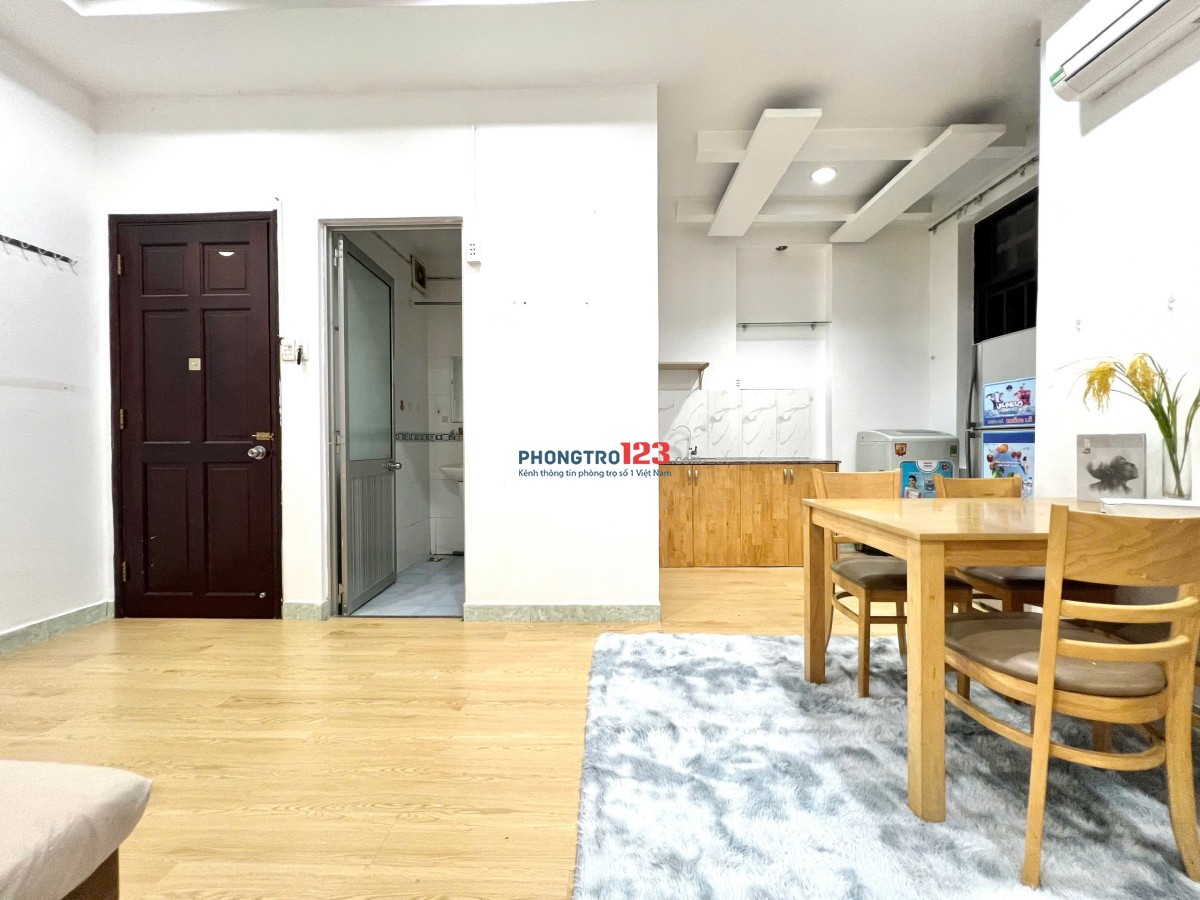 Phòng Studio, ban công lớn, thoáng, full nội thất