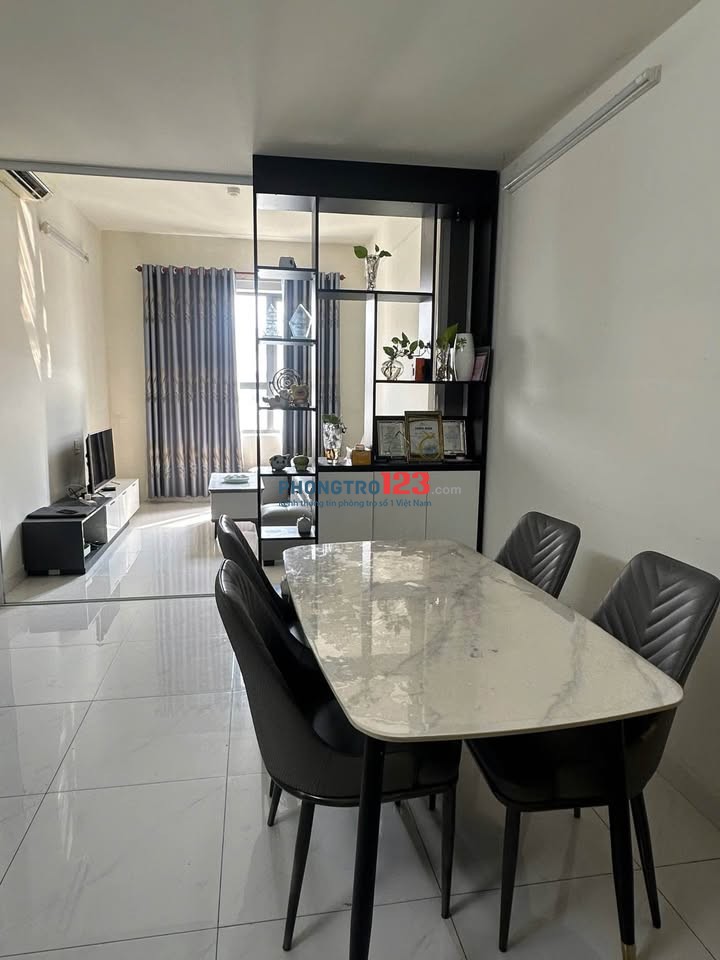 Căn 2PN, Full NT chung cư Central Plaza, Phạm Văn Hai giá chỉ 15tr/th