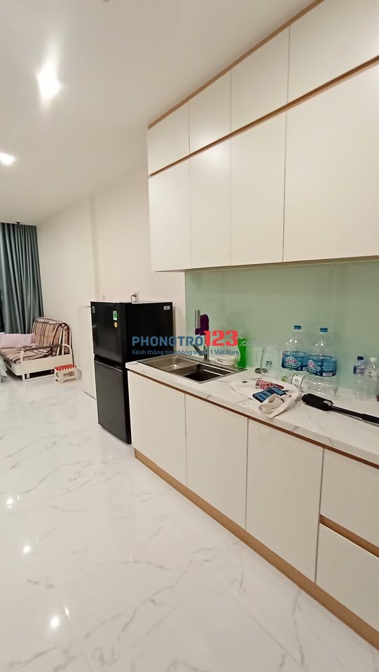 Cho thuê căn 3PN chung cư Thuỷ Lợi ( Hyco4), Nguyễn Xí đã có sẵn nội thất giá 15tr5/th