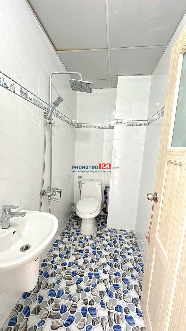 PHÒNG 35M² SIÊU RỘNG + BAN CÔNG FULL NỘI THẤT GIÁP QUẬN 3, QUẬN 1 | NGUYỄN KIỆM, PHÚ NHUẬN