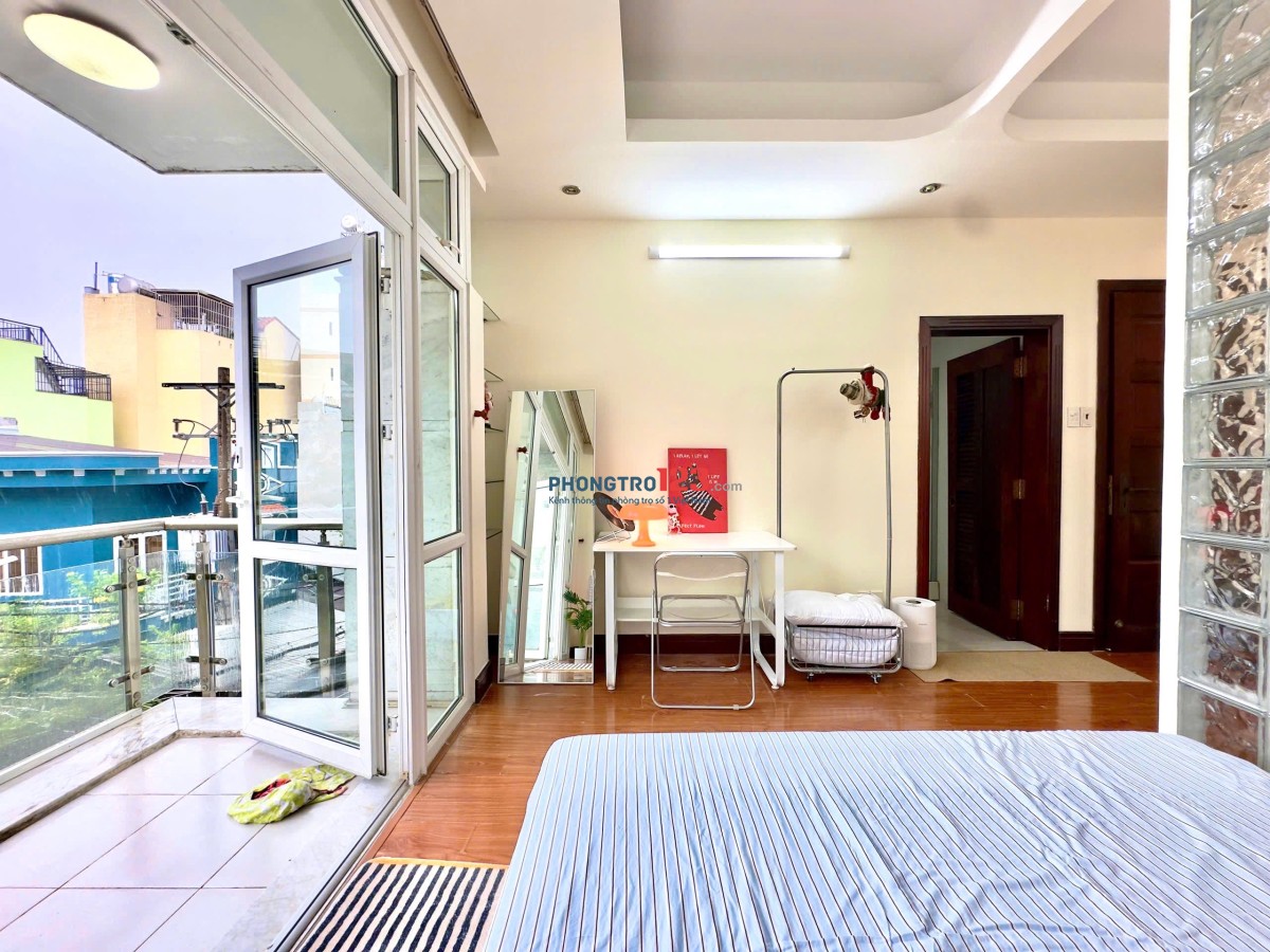 CĂN HỘ DỊCH VỤ 35M² TÁCH BẾP CÓ BAN CÔNG RIÊNG – TRẦN BÌNH TRỌNG BÌNH THẠNH RỘNG RÃI THOÁNG MÁT