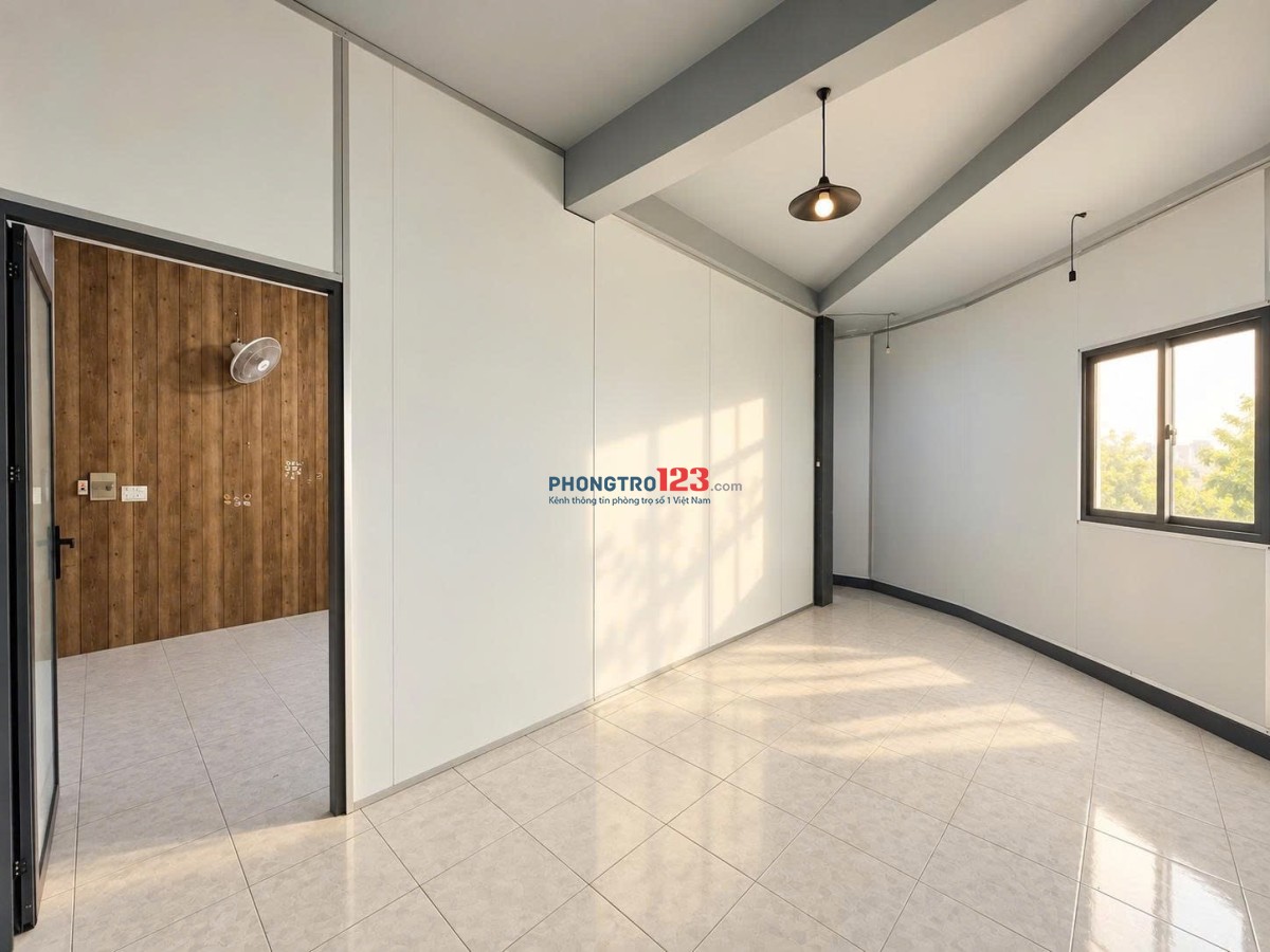 Căn hộ 2PN tách bếp, có phòng khách rộng, dt 70m2 ngay Khu Dân Cư Vĩnh Lộc Bình Tân 5,2tr/ tháng