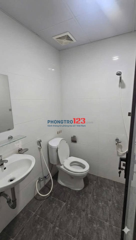 Cho thuê chung cư Phúc Yên - Căn 75m2, 2PN giá chỉ 9tr5/tháng