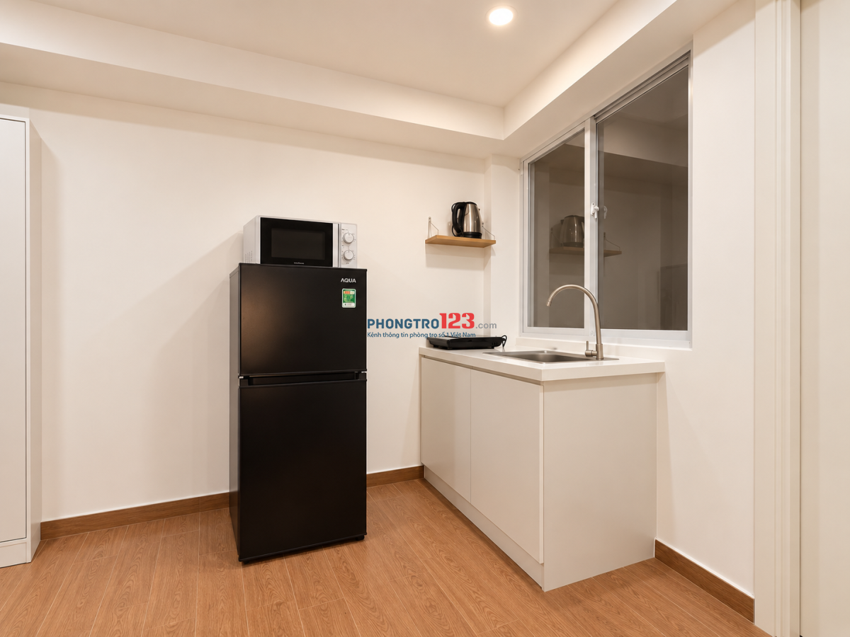 CHDV đối diện nhà thờ Tân Định, Quận 1
