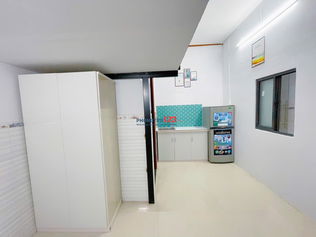 Full Nội Thất - có gác - Hồng Lạc - Bàu Cát - Lạc Long Quân - giá 4 triệu