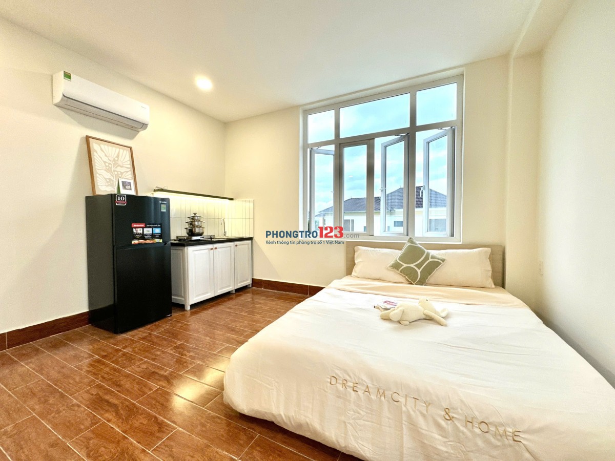 Khai trương dự án mới thoáng, an ninh gần bến xe
