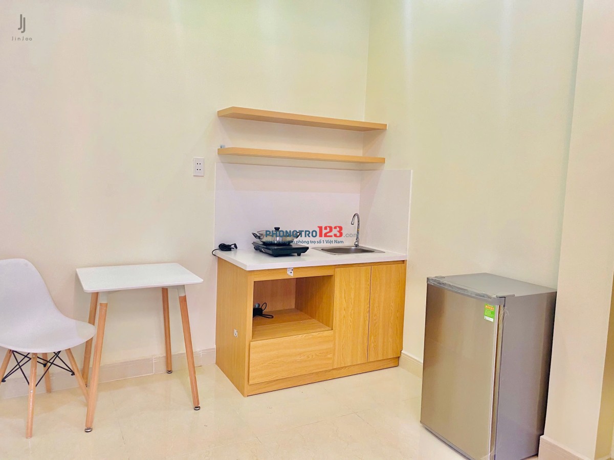 STUDIO FULL NỘI THẤT TÁCH SIÊU RỘNG BAN CÔNG THOÁNG VỊ TRÍ HOÀNG HOA THÁM BÌNH THẠNH THUẬN TIỆN